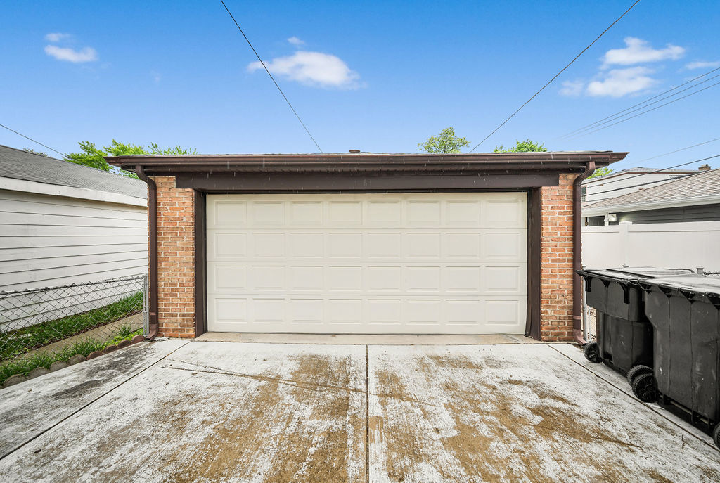 11151 South Christiana Avenue Chicago IL 60655