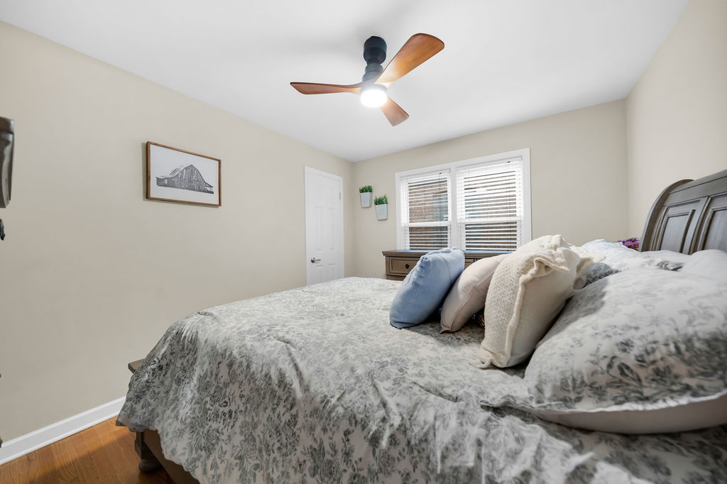 11151 South Christiana Avenue Chicago IL 60655