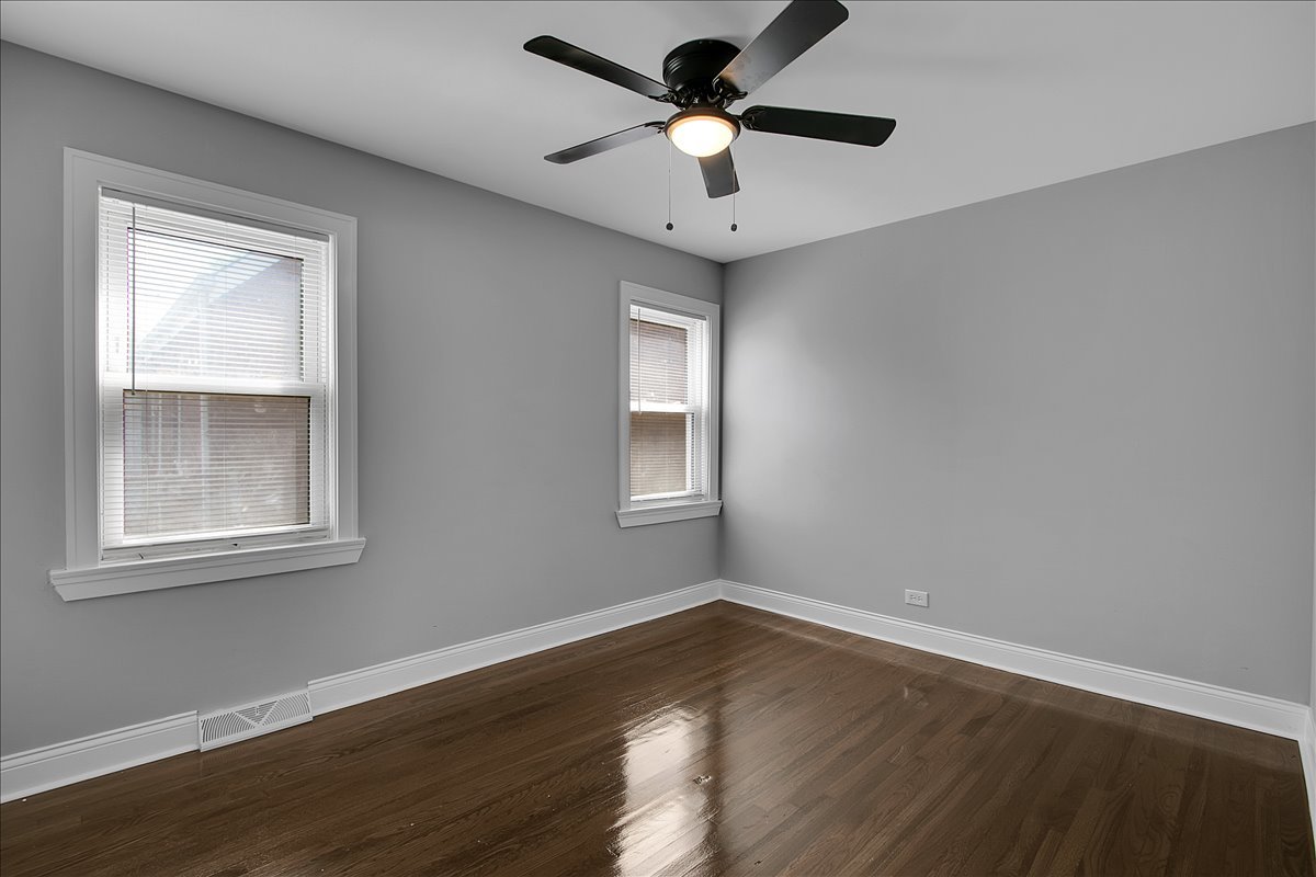 9709 South Avalon Avenue Chicago IL 60628