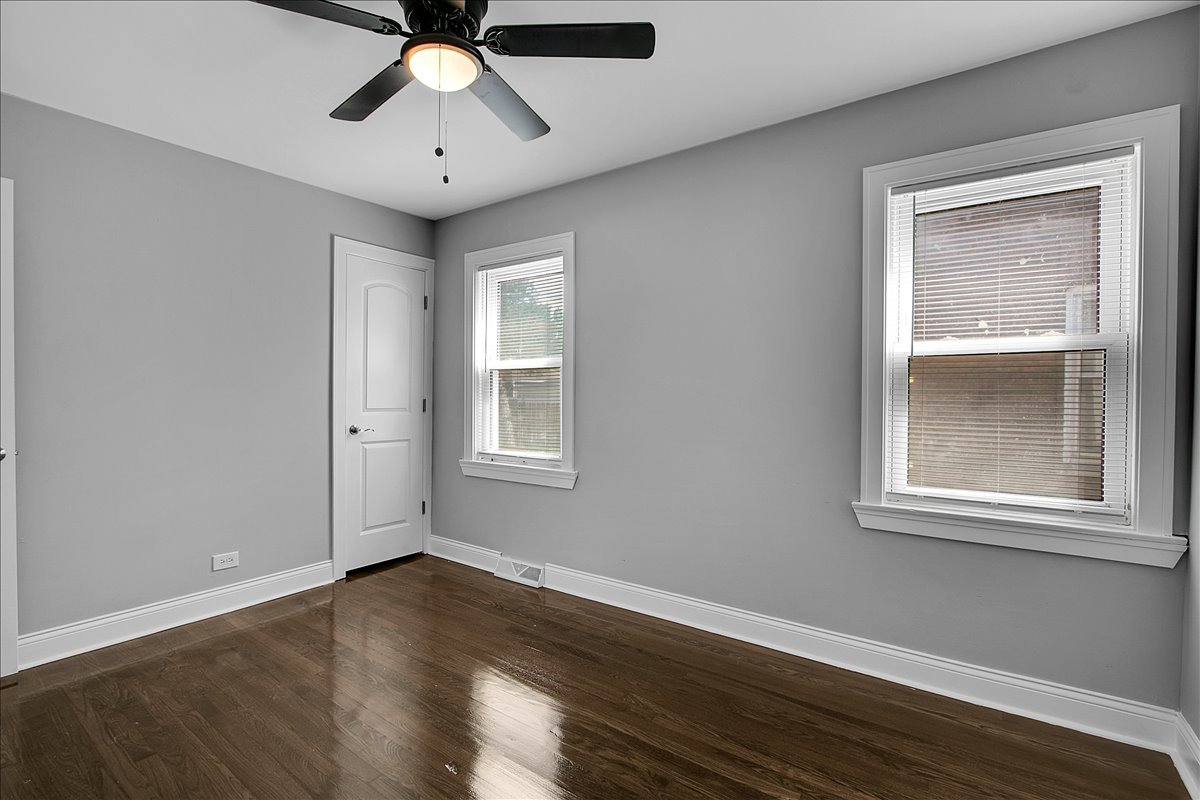 9709 South Avalon Avenue Chicago IL 60628