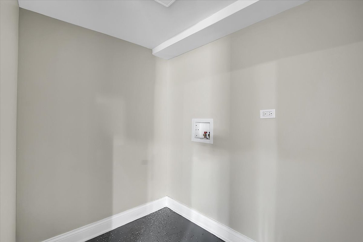 9709 South Avalon Avenue Chicago IL 60628