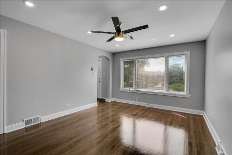 9709 South Avalon Avenue Chicago IL 60628