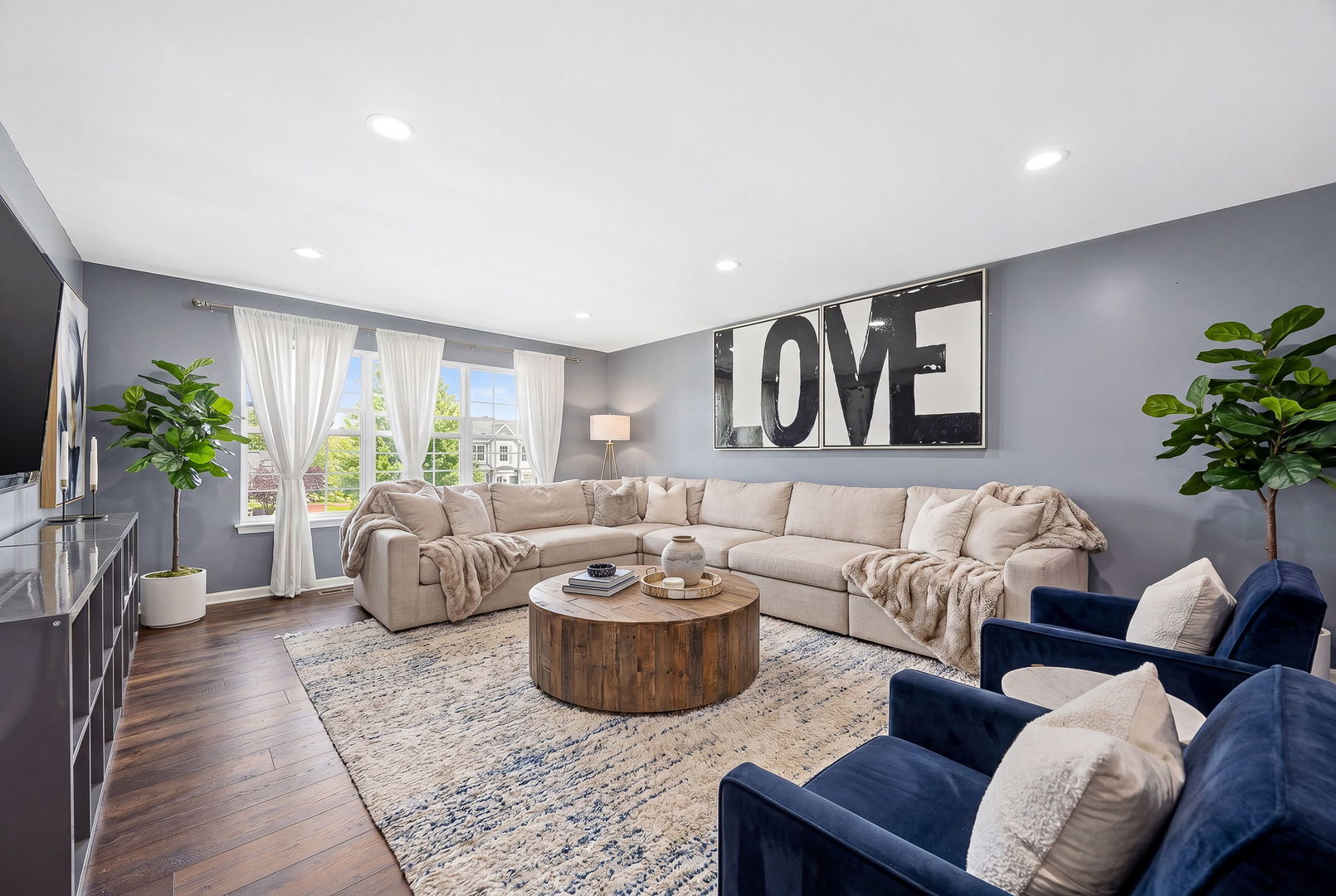 2297 Deerpath Road Bolingbrook IL 60490