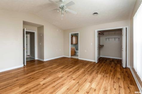 1500 Apache Drive Marion IL 62959