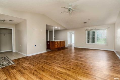 1500 Apache Drive Marion IL 62959