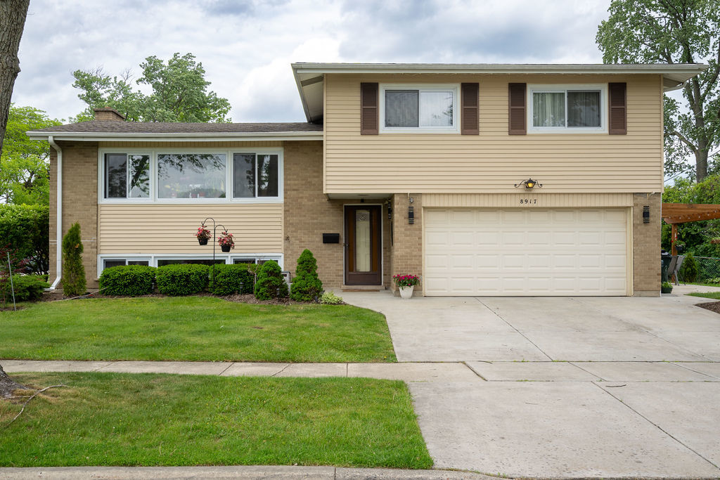 8917 Birch Avenue Morton Grove IL 60053