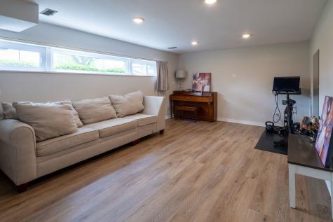 8917 Birch Avenue Morton Grove IL 60053