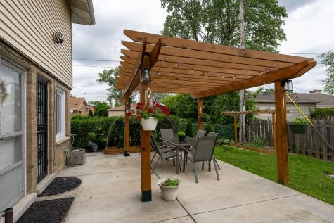 8917 Birch Avenue Morton Grove IL 60053