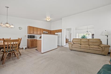205 Woodlet Lane Bolingbrook IL 60490