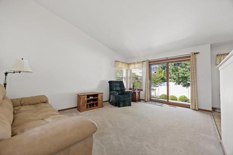 205 Woodlet Lane Bolingbrook IL 60490