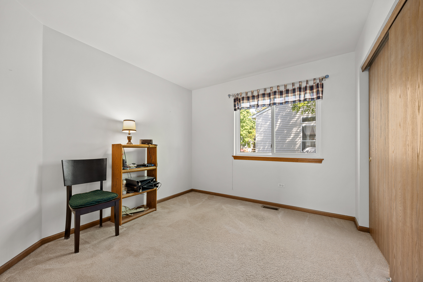 205 Woodlet Lane Bolingbrook IL 60490