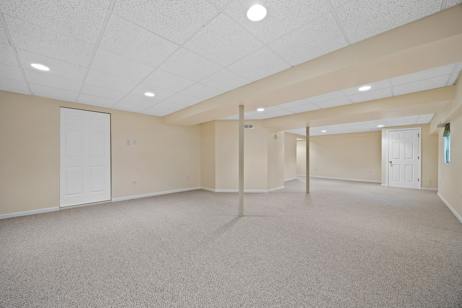 205 Woodlet Lane Bolingbrook IL 60490
