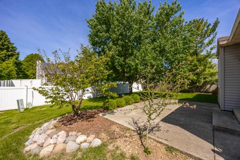 205 Woodlet Lane Bolingbrook IL 60490