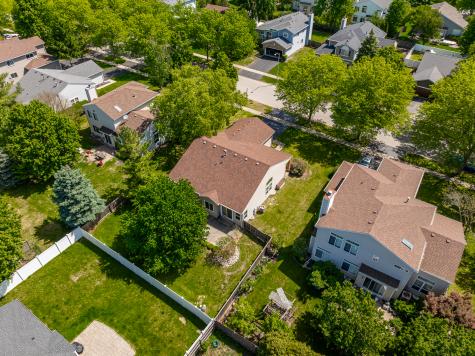 205 Woodlet Lane Bolingbrook IL 60490