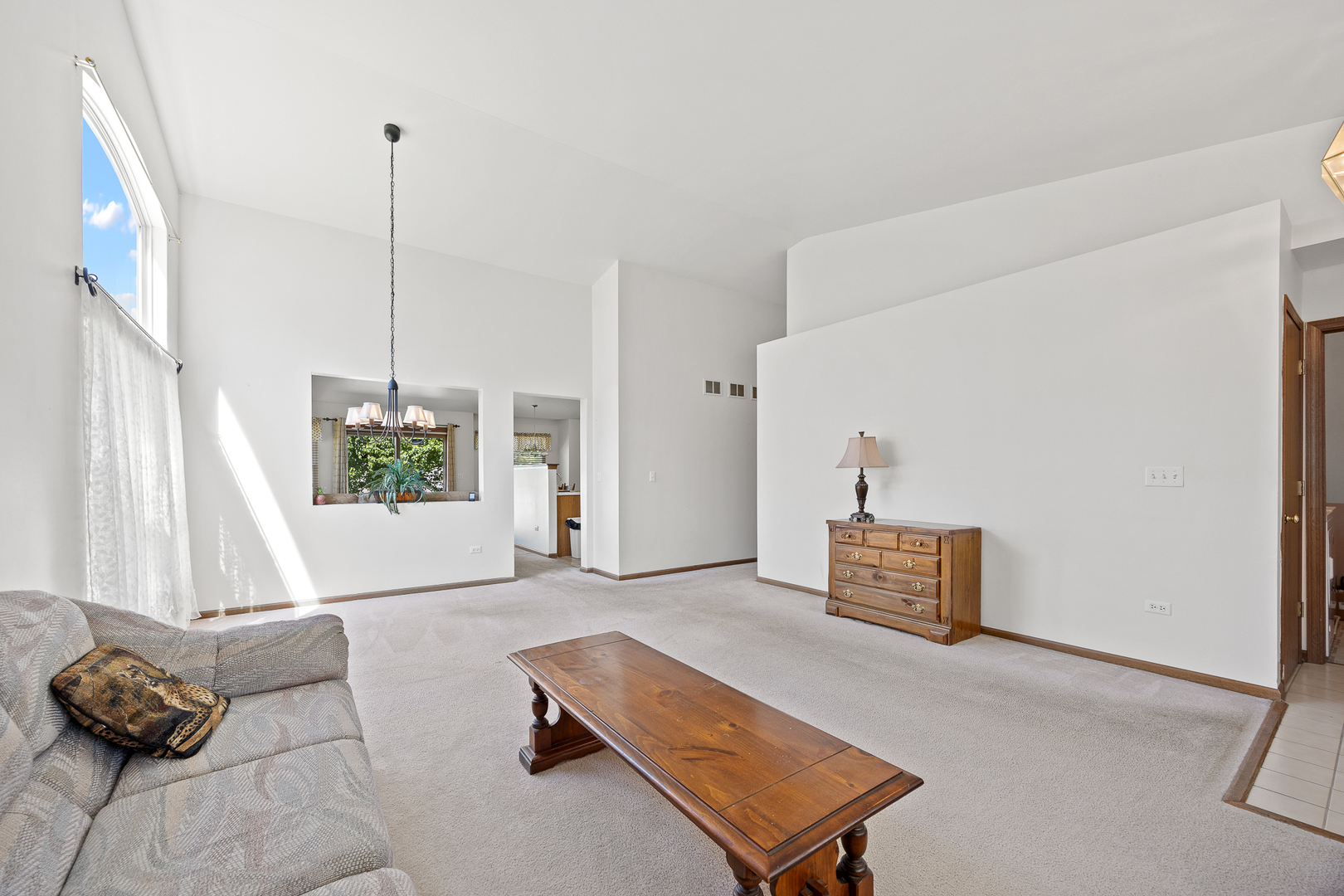 205 Woodlet Lane Bolingbrook IL 60490