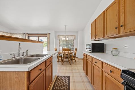 205 Woodlet Lane Bolingbrook IL 60490