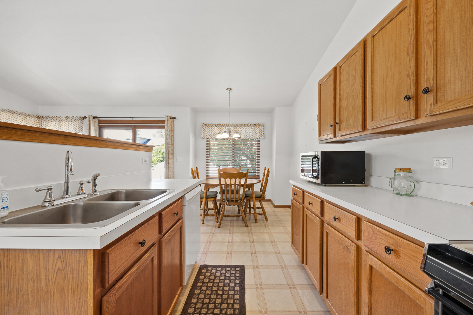 205 Woodlet Lane Bolingbrook IL 60490