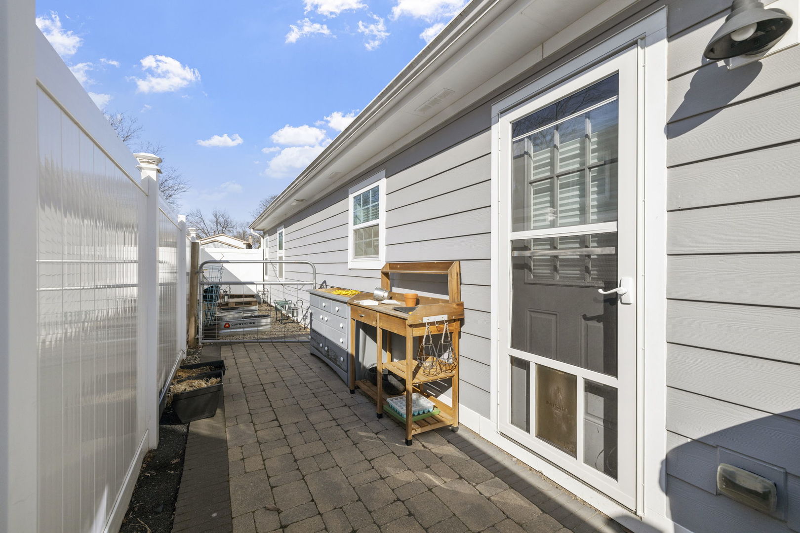 4001 Williams Street Downers Grove IL 60515