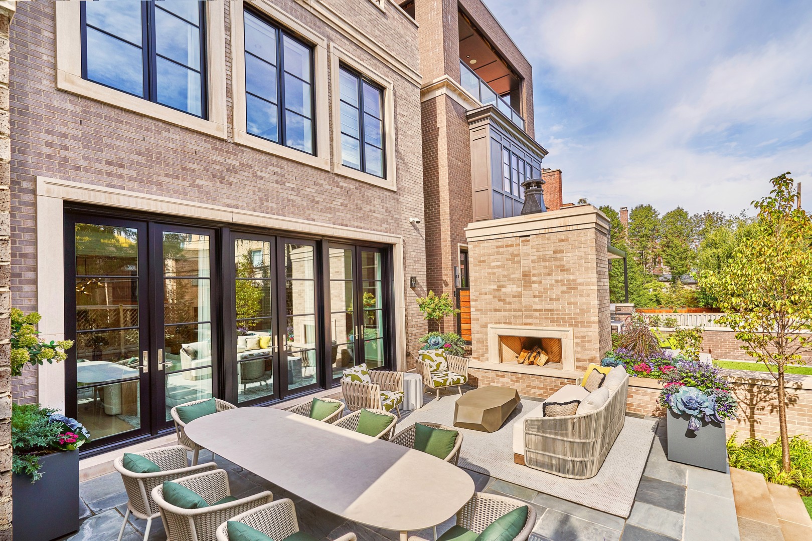 1865 North Burling Street Chicago IL 60614