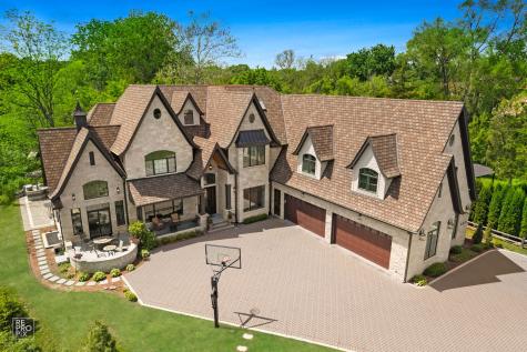 6270 South Garfield Avenue Burr Ridge IL 60527