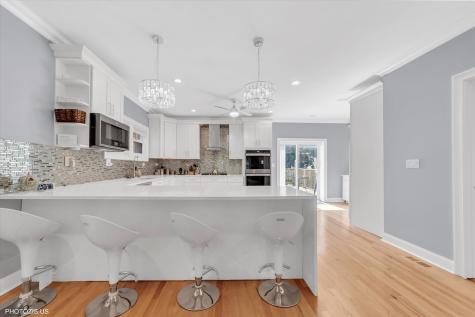 6444 27TH Street Berwyn IL 60402