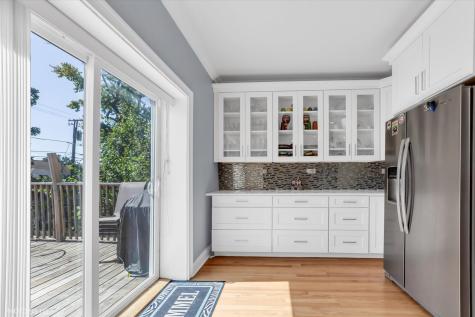 6444 27TH Street Berwyn IL 60402