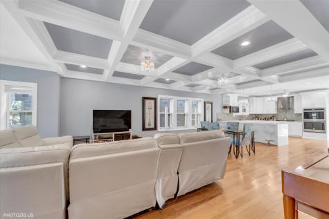 6444 27TH Street Berwyn IL 60402
