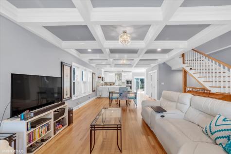 6444 27TH Street Berwyn IL 60402
