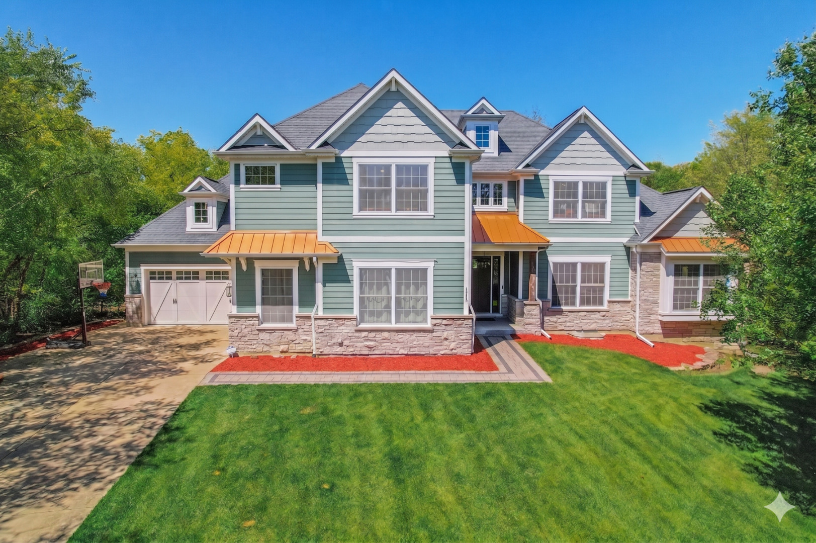 S492 Rebecca Lane Winfield IL 60190