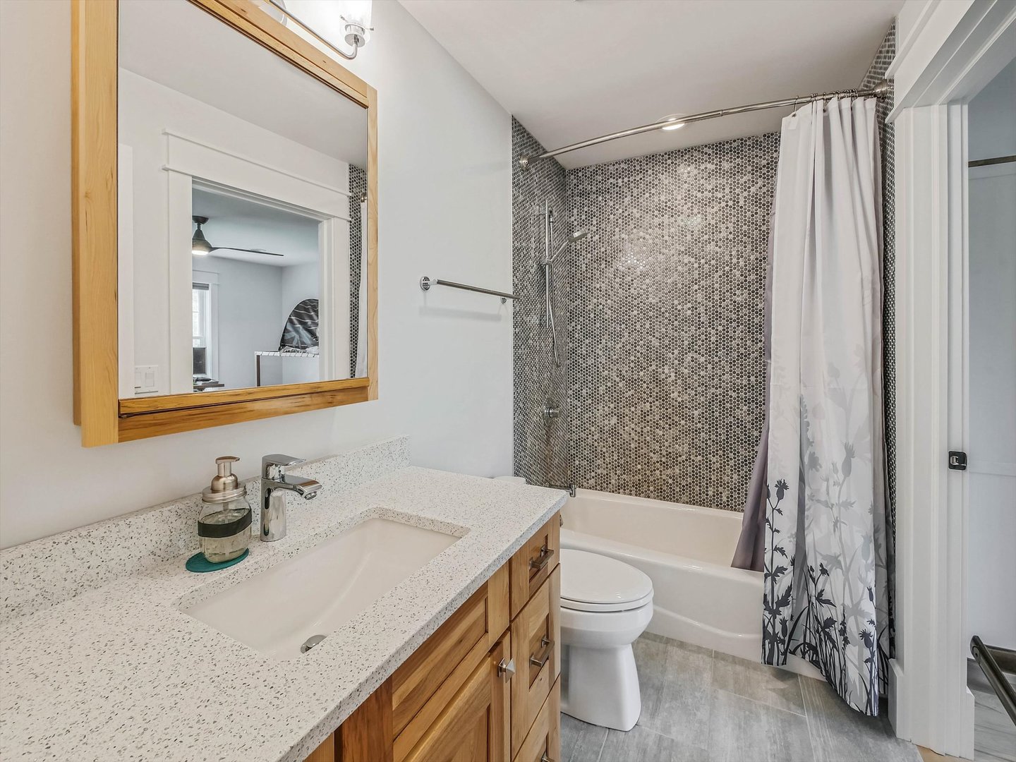 S492 Rebecca Lane Winfield IL 60190