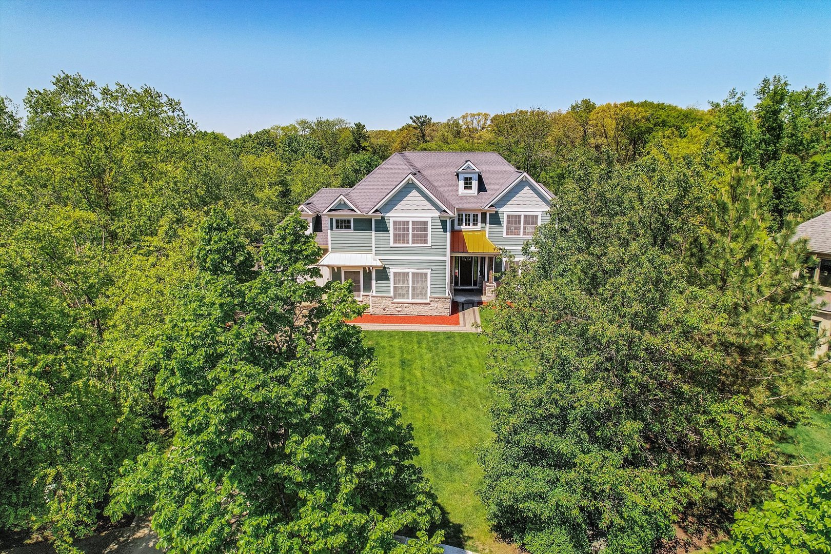 S492 Rebecca Lane Winfield IL 60190