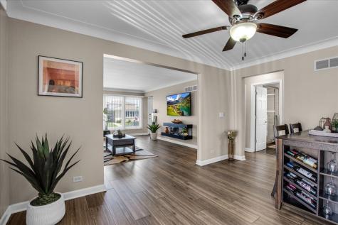 8537 West Winona Street Chicago IL 60656