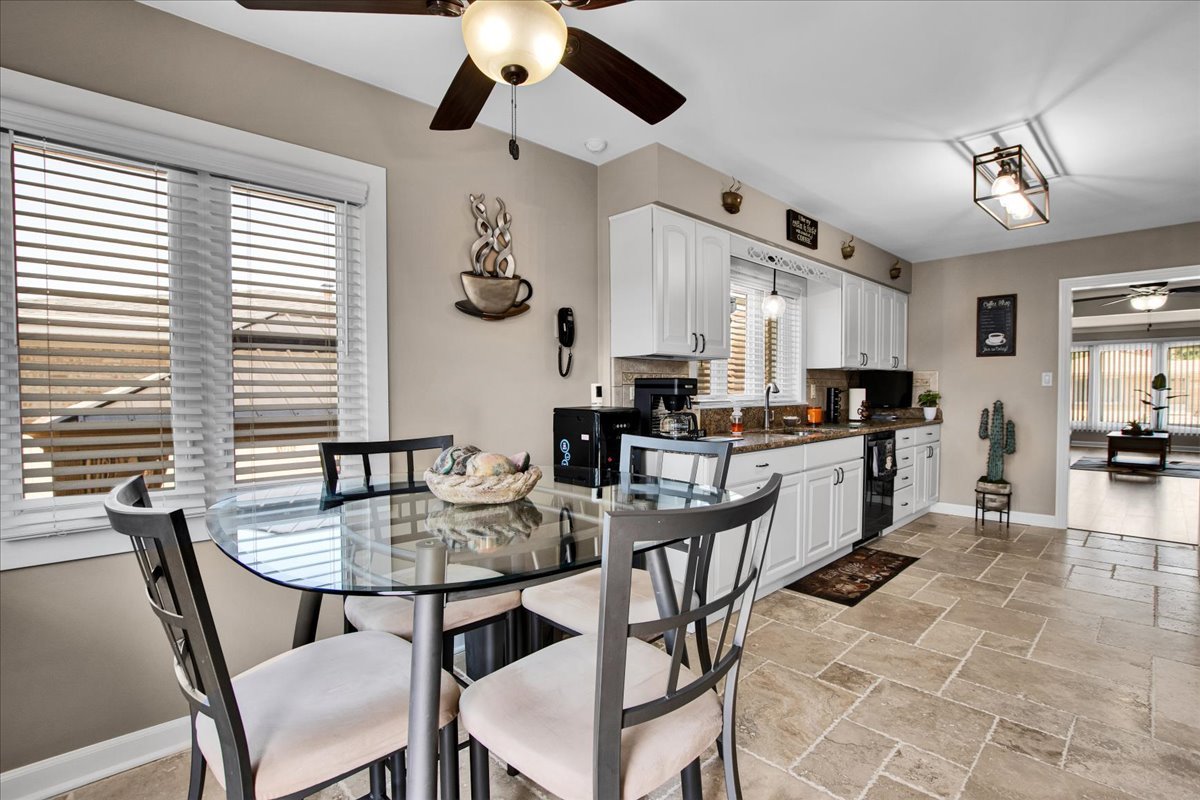8537 West Winona Street Chicago IL 60656