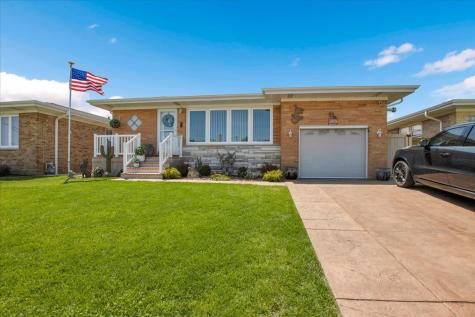 8537 West Winona Street Chicago IL 60656