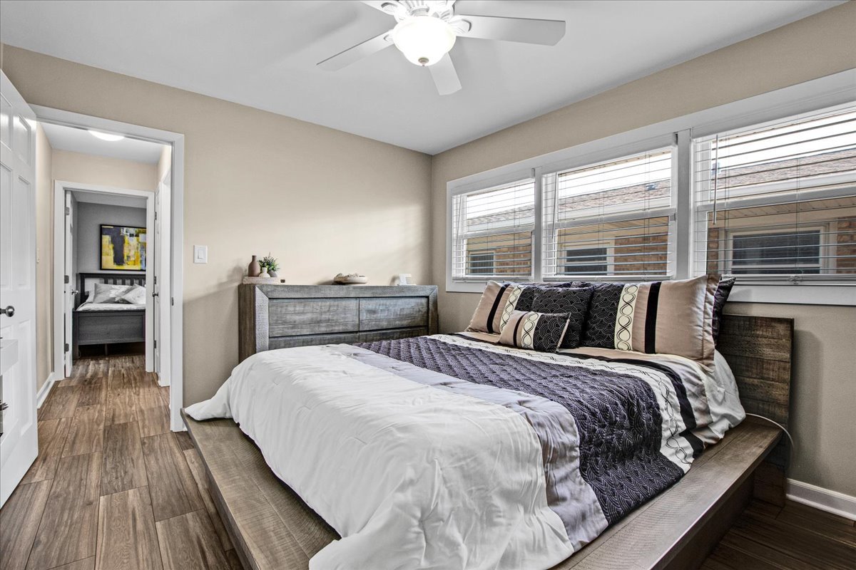 8537 West Winona Street Chicago IL 60656
