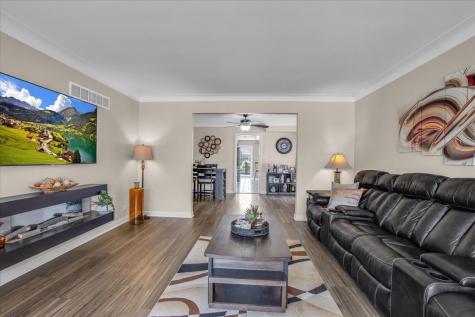 8537 West Winona Street Chicago IL 60656