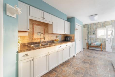 202 South Locust Street Malden IL 61337