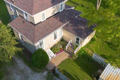 202 South Locust Street Malden IL 61337