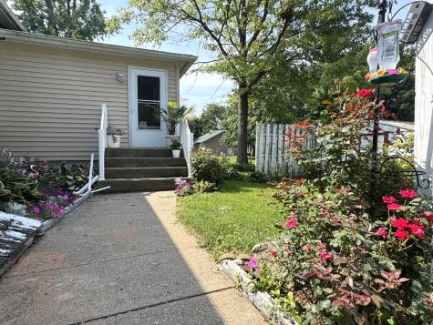 202 South Locust Street Malden IL 61337