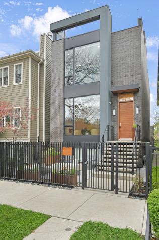3012 North Hoyne Avenue Chicago IL 60618
