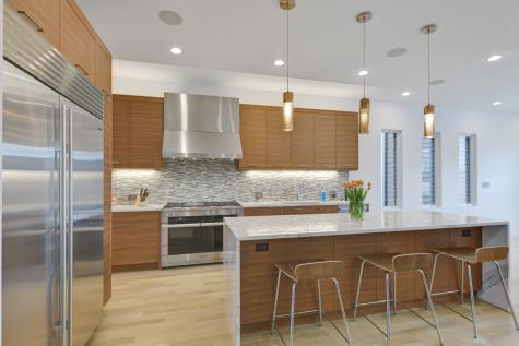 3012 North Hoyne Avenue Chicago IL 60618