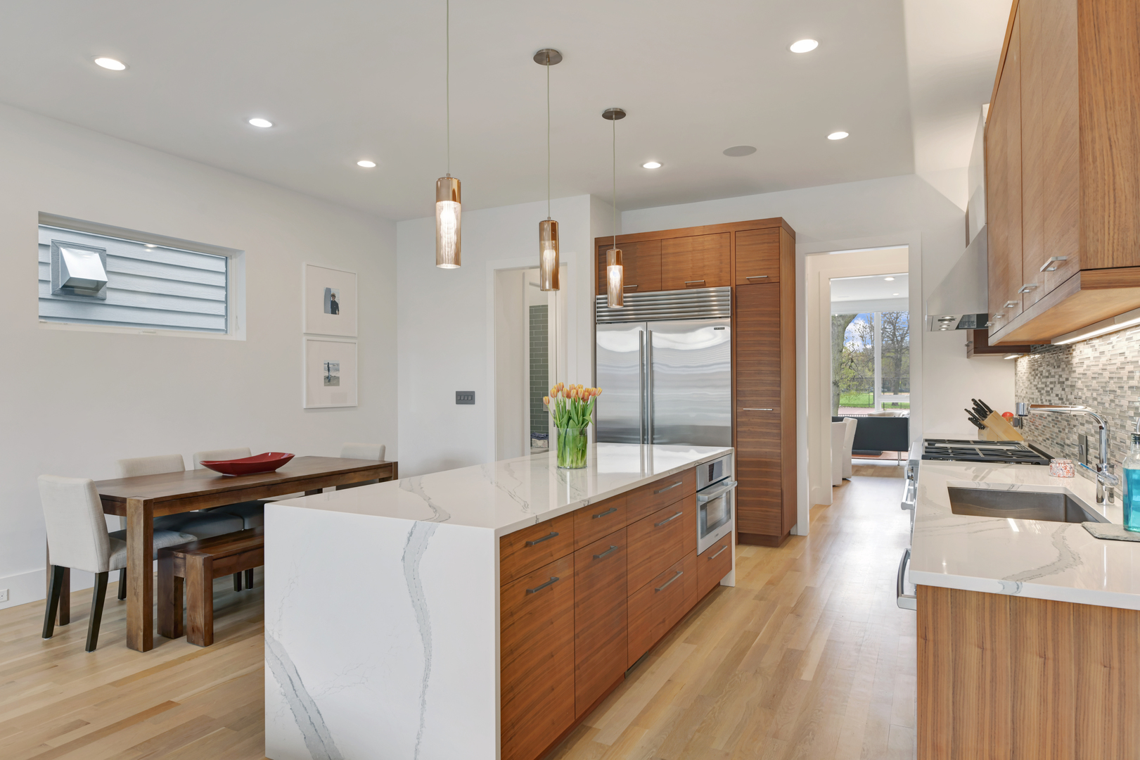 3012 North Hoyne Avenue Chicago IL 60618