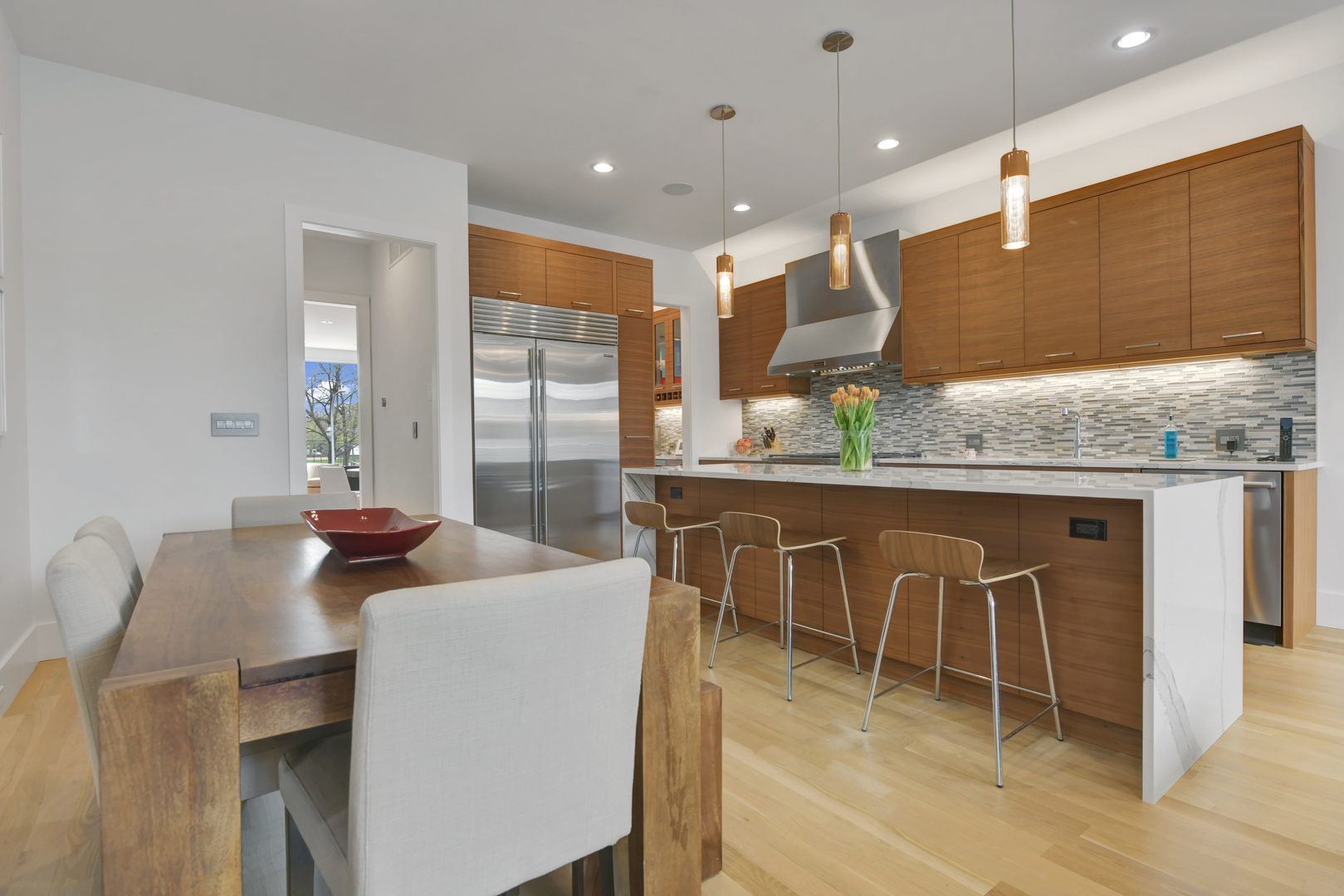 3012 North Hoyne Avenue Chicago IL 60618