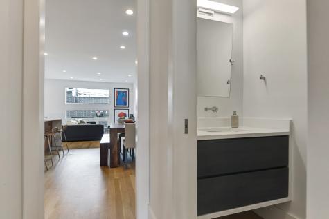 3012 North Hoyne Avenue Chicago IL 60618