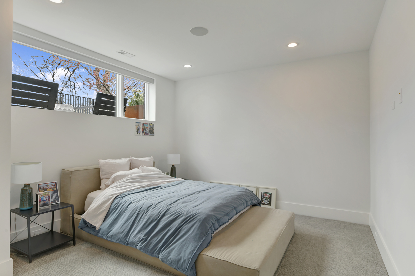 3012 North Hoyne Avenue Chicago IL 60618