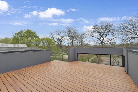3012 North Hoyne Avenue Chicago IL 60618
