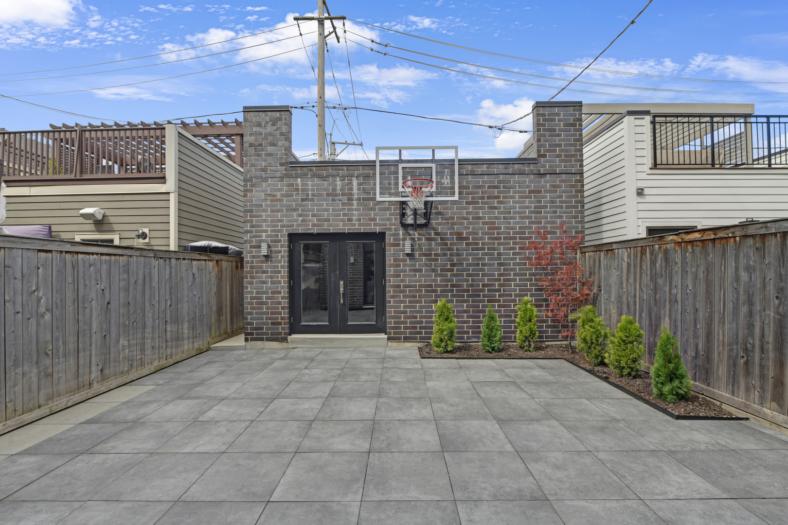 3012 North Hoyne Avenue Chicago IL 60618