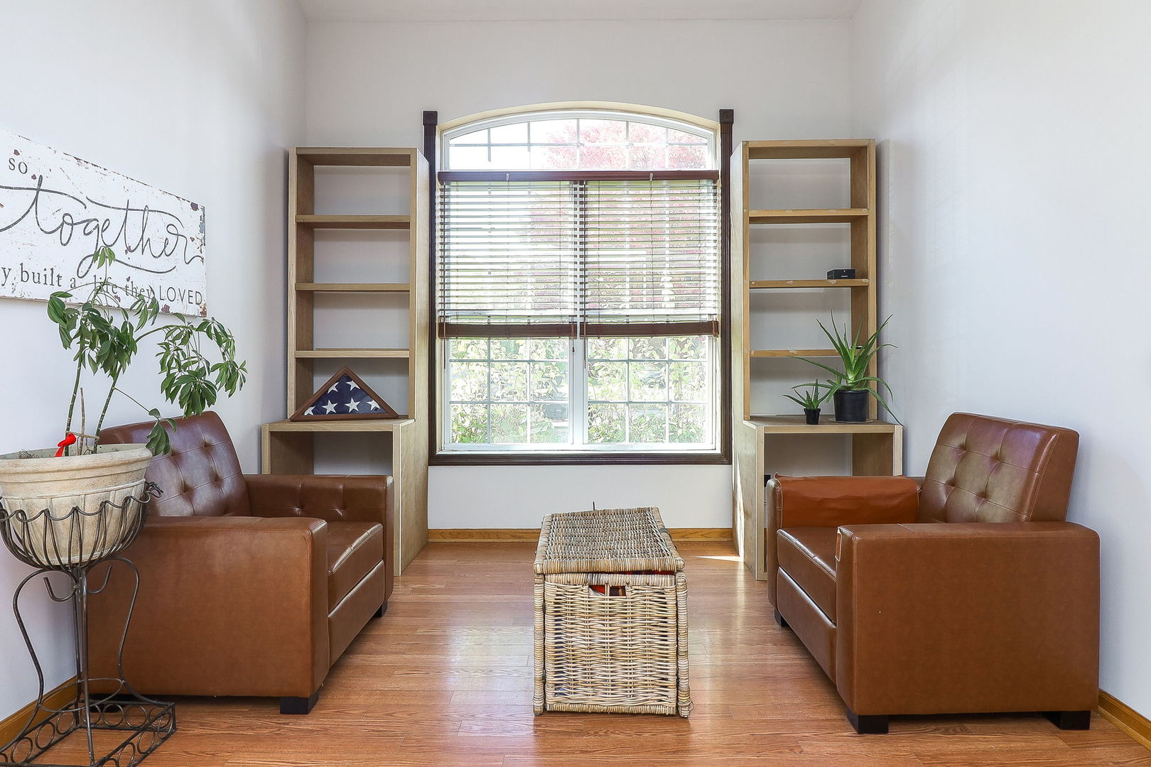 406 South Palmer Drive Bolingbrook IL 60490