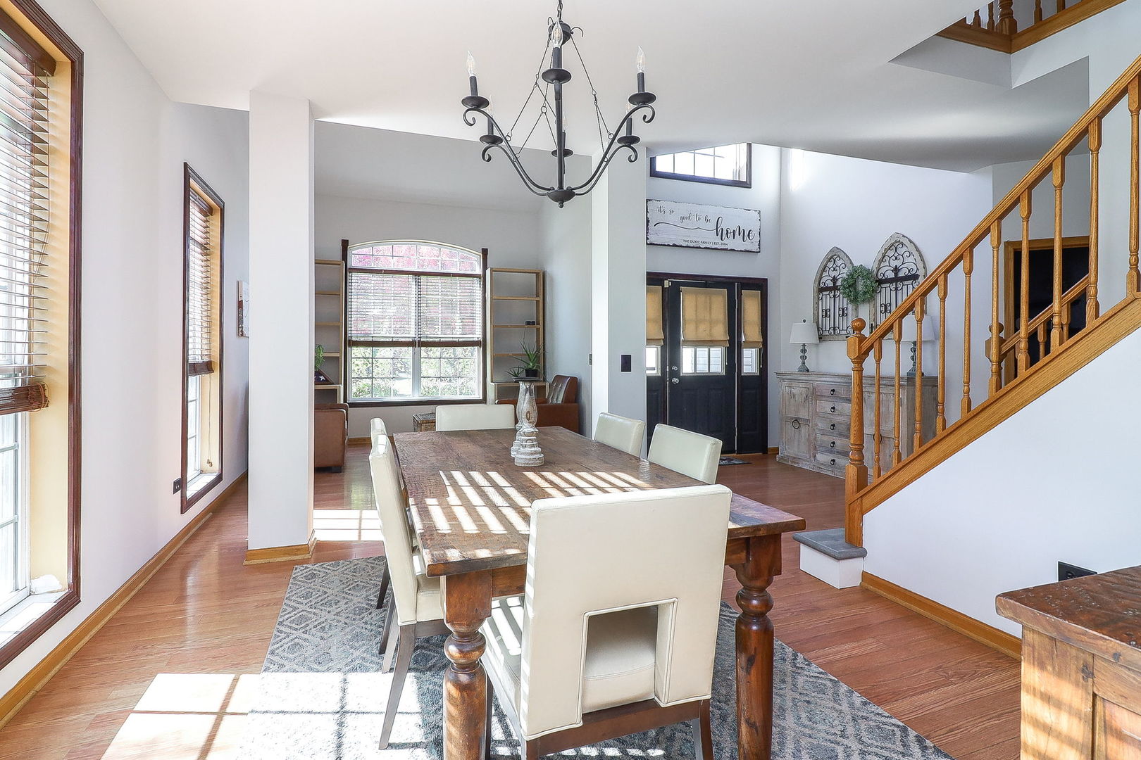 406 South Palmer Drive Bolingbrook IL 60490