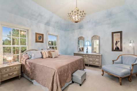 1110 Fox Glen Drive St. Charles IL 60174
